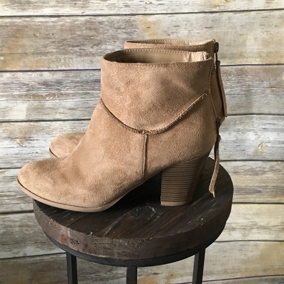 Shoes - ❌❌SUEDE ANKLE BOOTIES- SOLD❌❌❌❌
